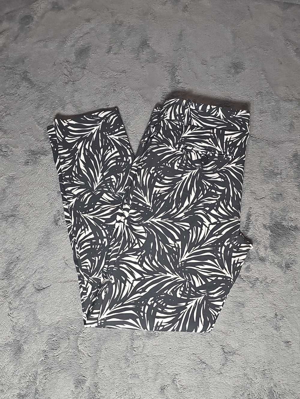 The Limited Black White Palm Print Ankle Trousers Stretch Size 4